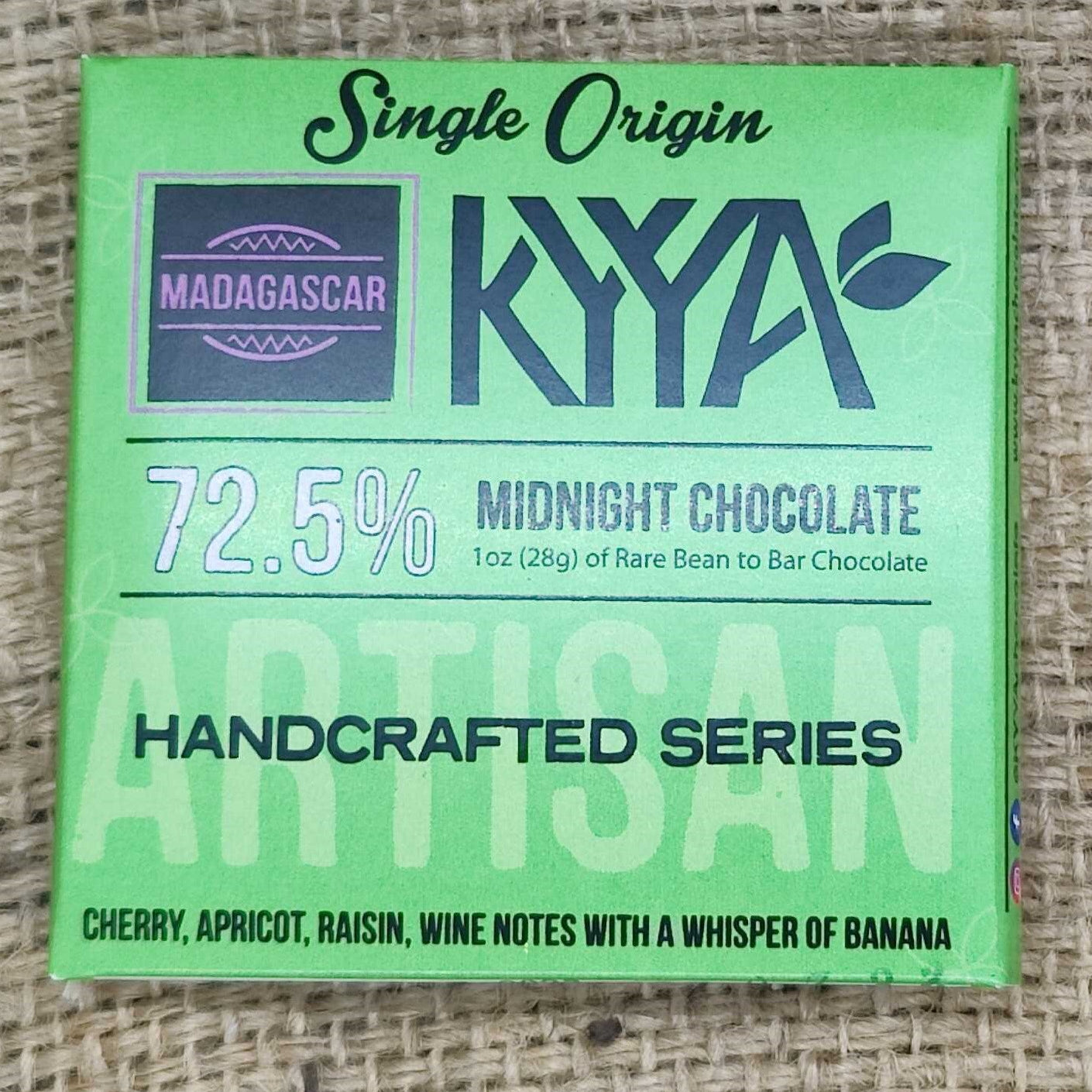 A green wrapper of a Madagascar Single Origin Chocolate bar with the brand name KIYAA and the percentage of 72.5% indicated.